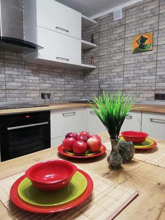 Helena Apartments On Mira 61 모길레브 외부 사진